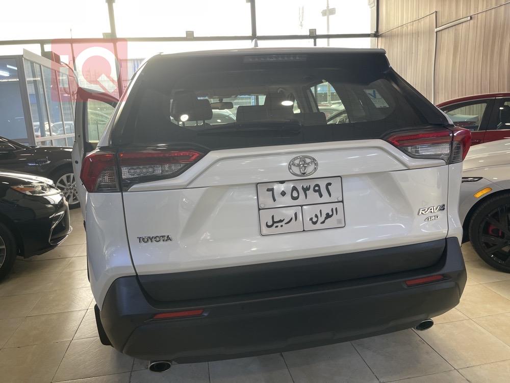 تويوتا راف 4